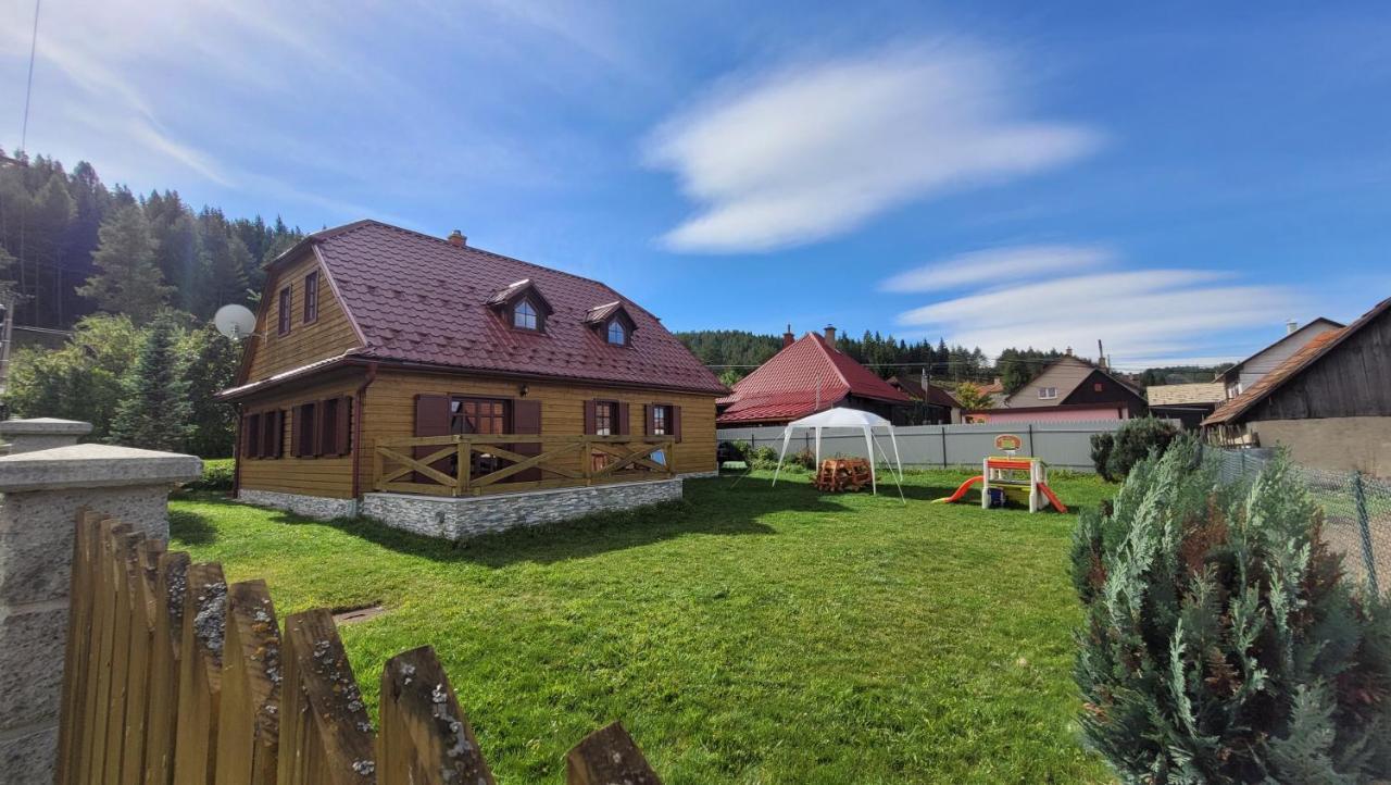 Holidayhouse Chalupa Alzbetka Važec Esterno foto