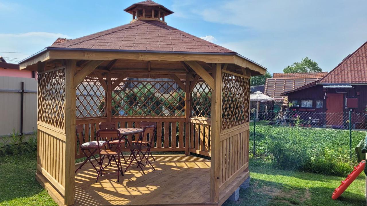 Holidayhouse Chalupa Alzbetka Važec Esterno foto