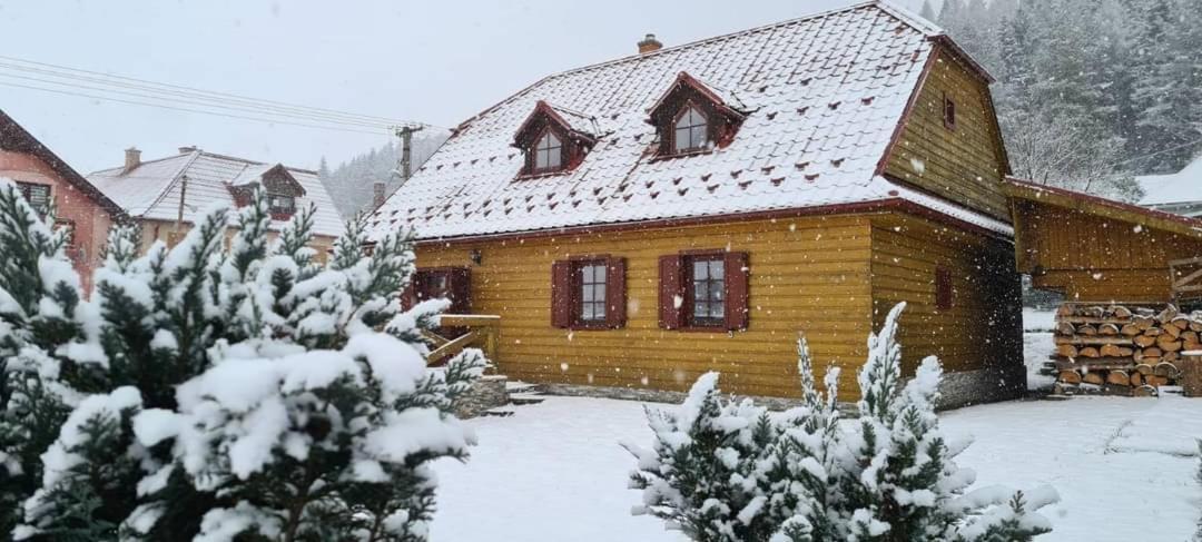 Holidayhouse Chalupa Alzbetka Važec Esterno foto