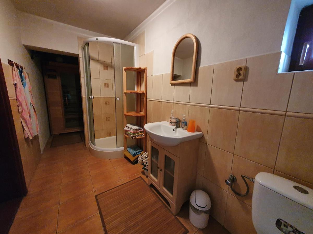 Holidayhouse Chalupa Alzbetka Važec Esterno foto